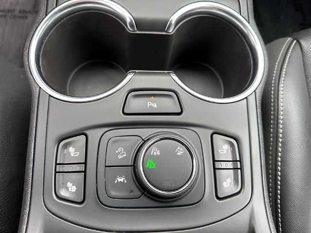 2022 GMC Terrain Vehicle Photo in MANITOWOC, WI 54220-5838