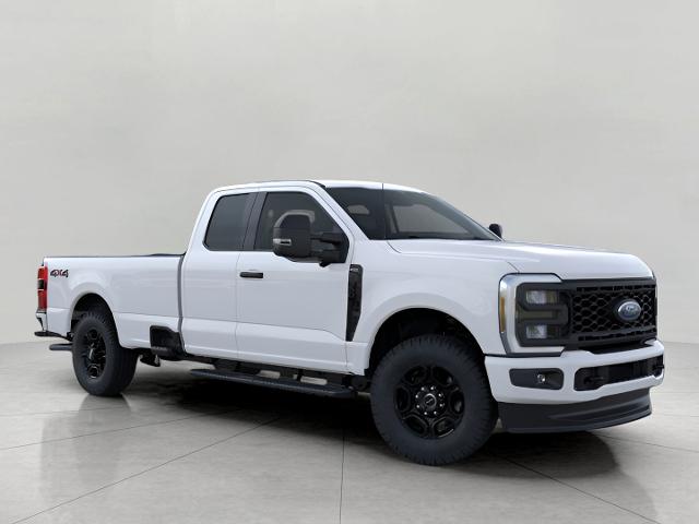 2025 Ford Super Duty F-350 SRW Vehicle Photo in Oshkosh, WI 54901
