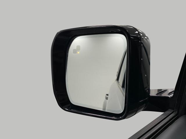 2024 Land Rover Defender Vehicle Photo in Appleton, WI 54913