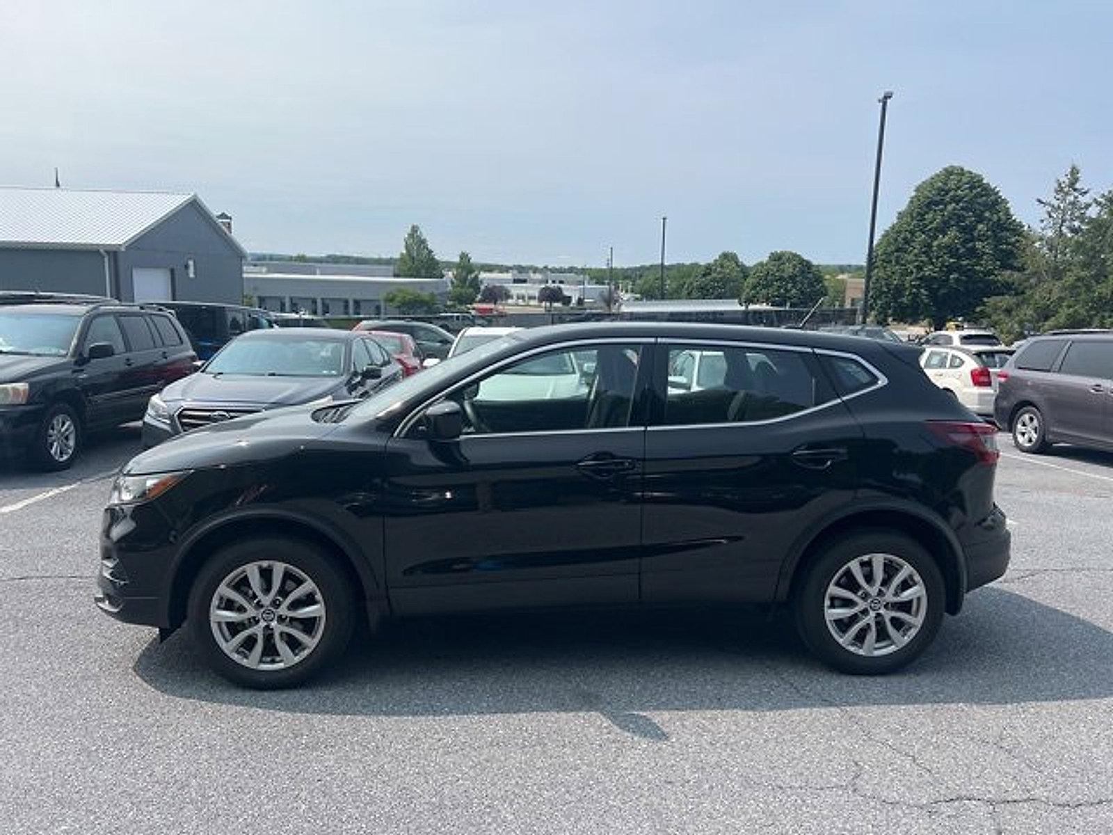 2021 Nissan Rogue Sport Vehicle Photo in Harrisburg, PA 17111
