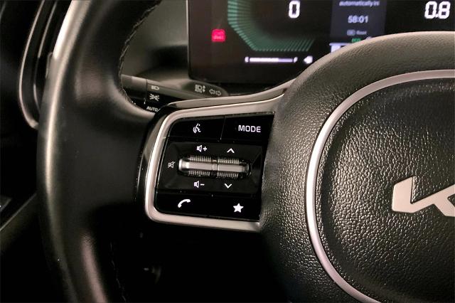 2024 Kia Sorento Vehicle Photo in Lees Summit, MO 64086