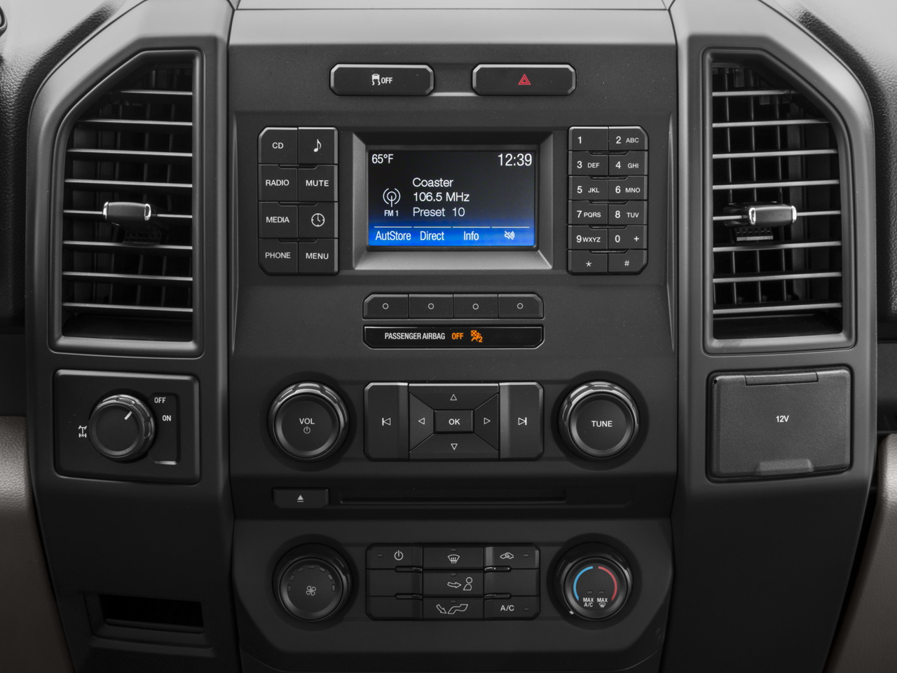 2017 Ford F-150 Vehicle Photo in Green Bay, WI 54304