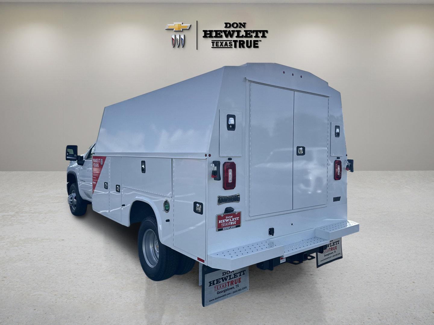 2025 Chevrolet Silverado 3500 HD Chassis Cab Vehicle Photo in GEORGETOWN, TX 78626-7508
