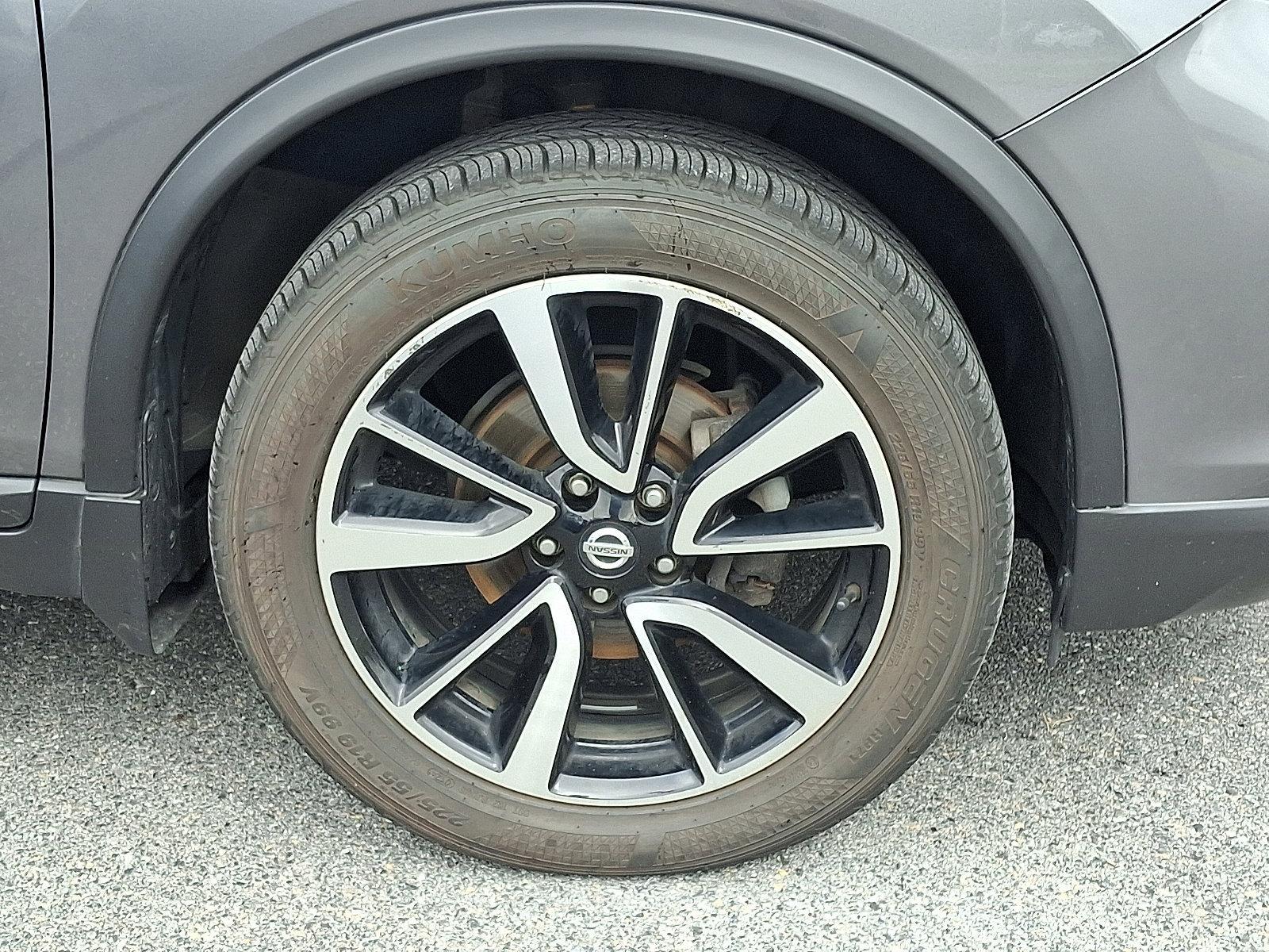 2019 Nissan Rogue Vehicle Photo in Mechanicsburg, PA 17050-2306