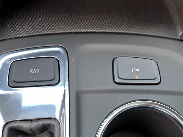 2022 Chevrolet Equinox Vehicle Photo in Roslyn, NY 11576