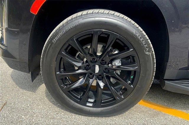 2023 Cadillac Escalade Vehicle Photo in KANSAS CITY, MO 64114-4545