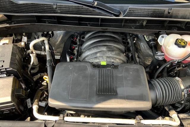 2023 GMC Sierra 1500 Vehicle Photo in TOPEKA, KS 66609-0000