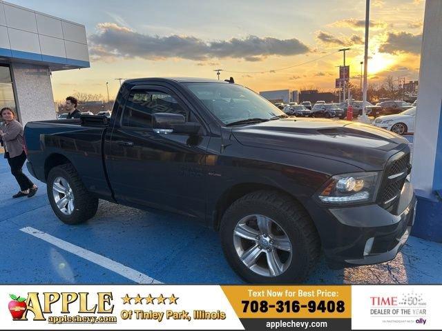 2017 RAM 1500 Night 4WD   