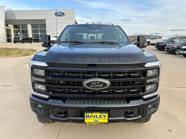 Used 2024 Ford F-350 Super Duty Lariat with VIN 1FT8W3BMXREC33760 for sale in Graham, TX