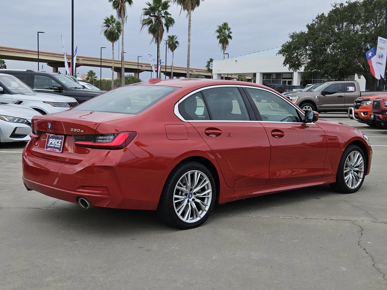 2024 BMW 3 Series Vehicle Photo in CORPUS CHRISTI, TX 78416-1100