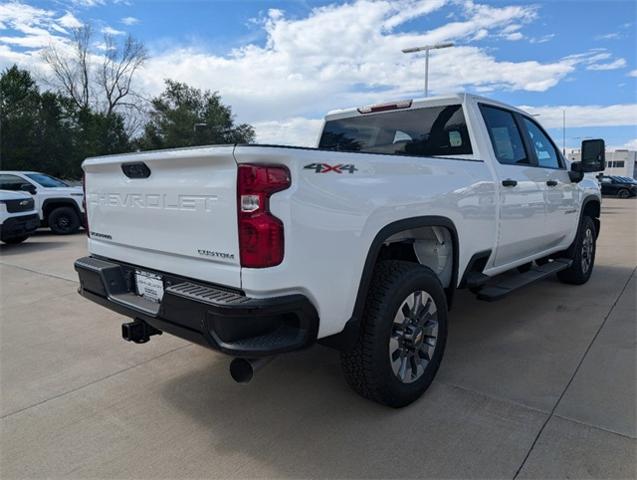 2024 Chevrolet Silverado 2500 HD Vehicle Photo in ENGLEWOOD, CO 80113-6708