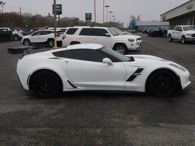 Used 2019 Chevrolet Corvette 1LT with VIN 1G1YW2D71K5113328 for sale in Gainesville, GA