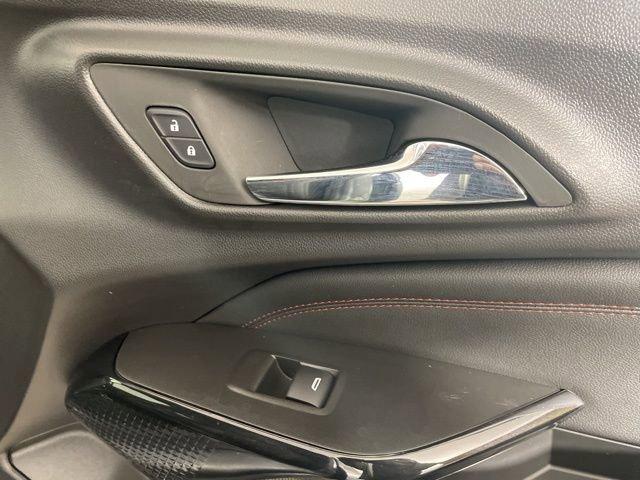 2025 Chevrolet Trax Vehicle Photo in PHOENIX, AZ 85014-3381
