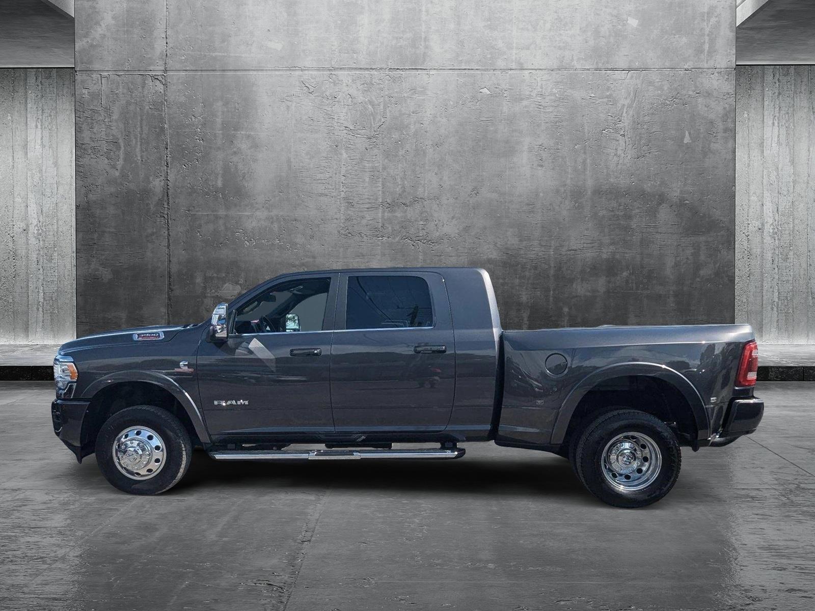 2023 Ram 3500 Vehicle Photo in MIAMI, FL 33134-2699