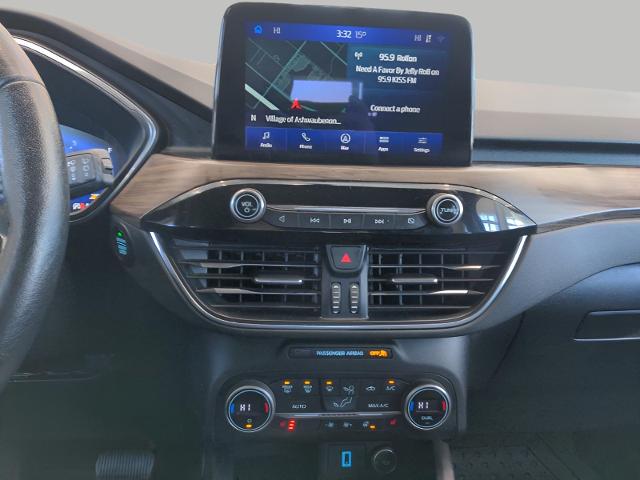 2020 Ford Escape Vehicle Photo in Green Bay, WI 54304