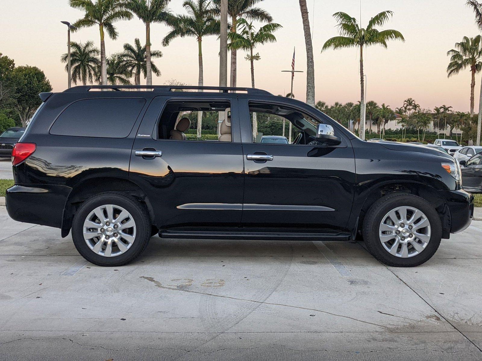 2012 Toyota Sequoia Vehicle Photo in Davie, FL 33331