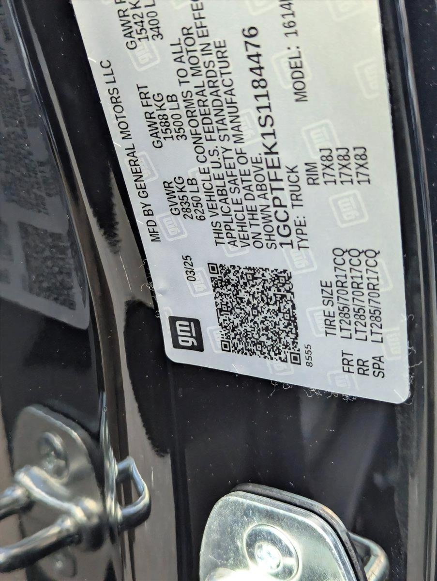 2025 Chevrolet Colorado Vehicle Photo in GREENACRES, FL 33463-3207