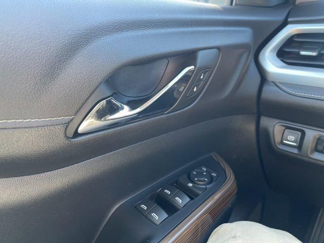 2023 GMC Acadia Vehicle Photo in MEDINA, OH 44256-9631