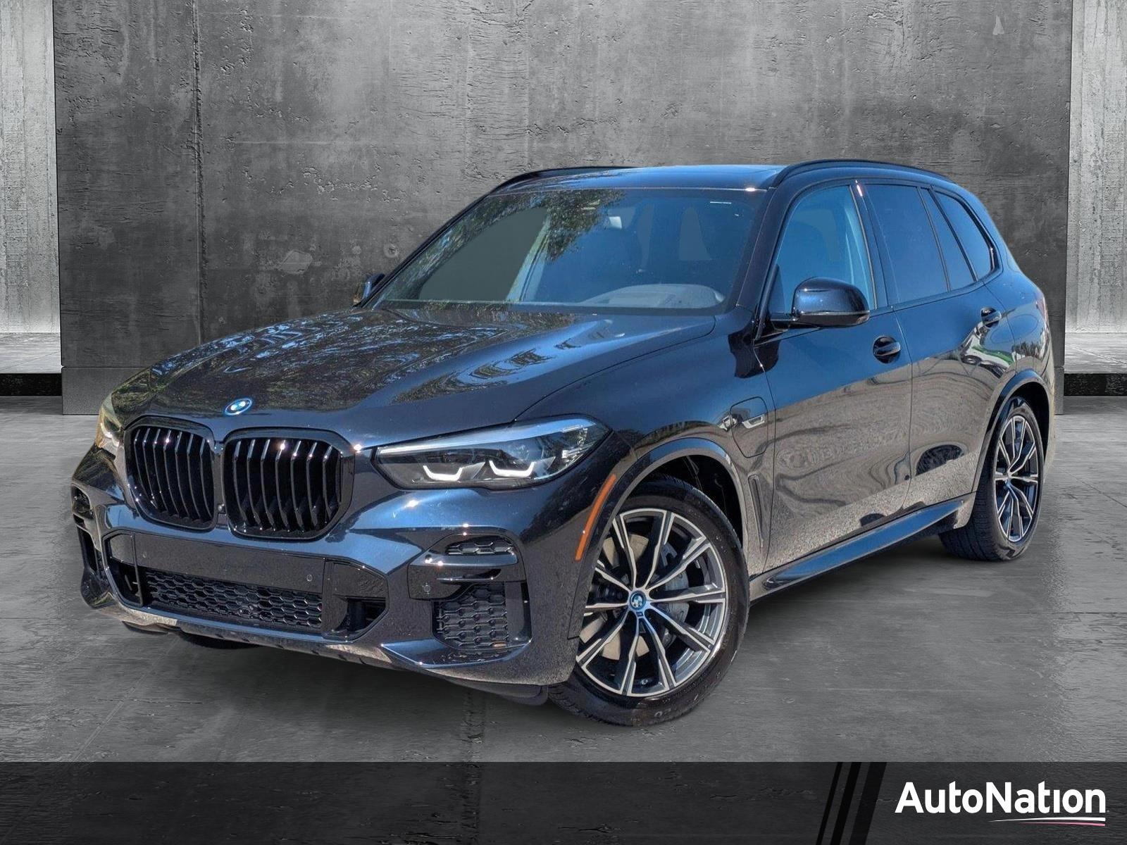 2023 BMW X5 xDrive45e Vehicle Photo in Sarasota, FL 34231