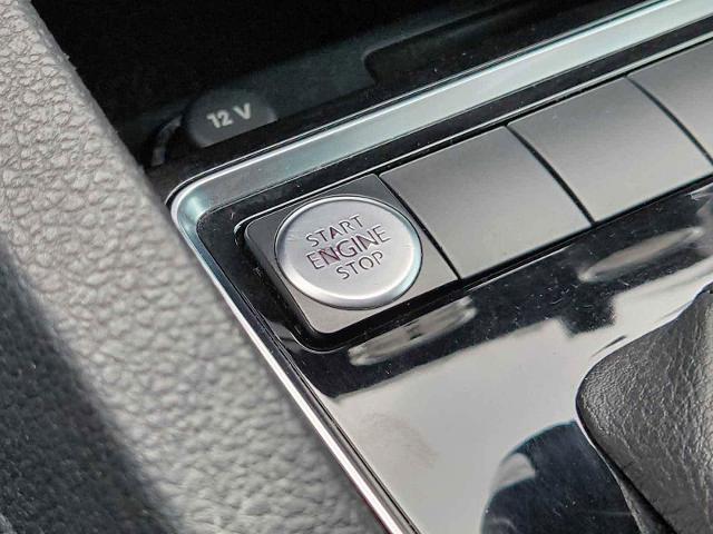 2017 Volkswagen Jetta Vehicle Photo in DALLAS, TX 75209
