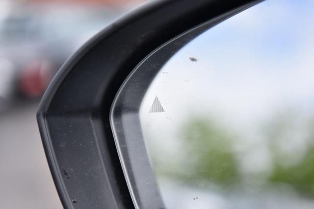 2025 Nissan Rogue Vehicle Photo in Ballwin, MO 63011