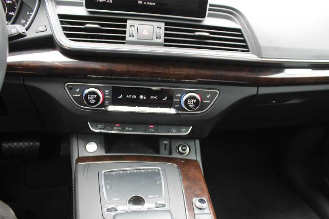 2019 Audi Q5 Vehicle Photo in HOUSTON, TX 77090
