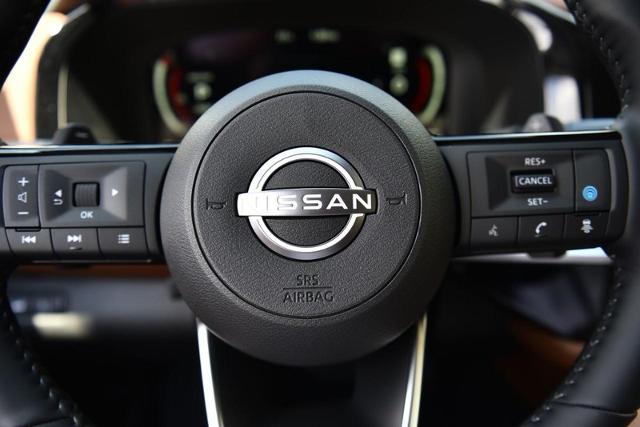 2025 Nissan Pathfinder Vehicle Photo in Ballwin, MO 63011