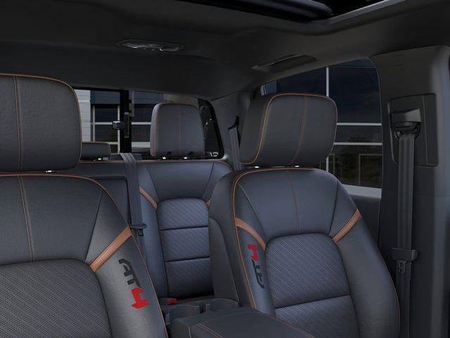2025 GMC Canyon Vehicle Photo in WATERTOWN, CT 06795-3318