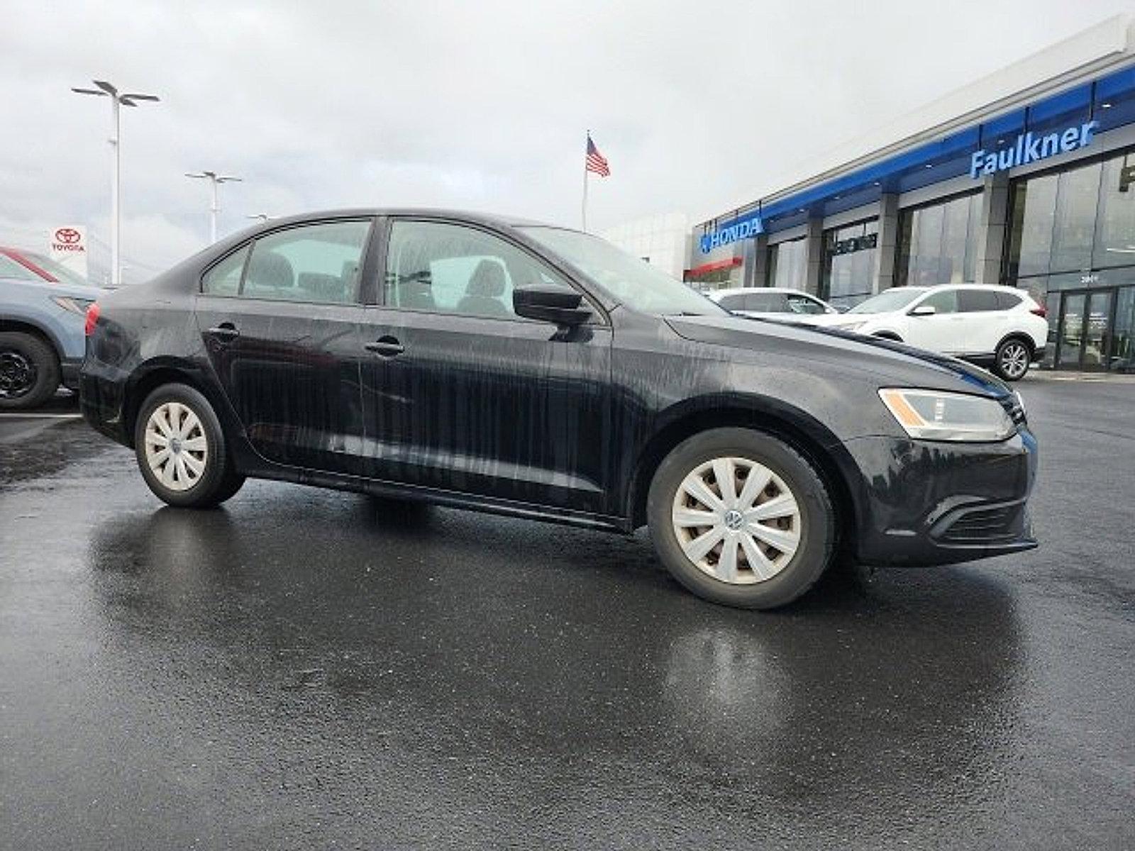 2014 Volkswagen Jetta Sedan Vehicle Photo in Harrisburg, PA 17111