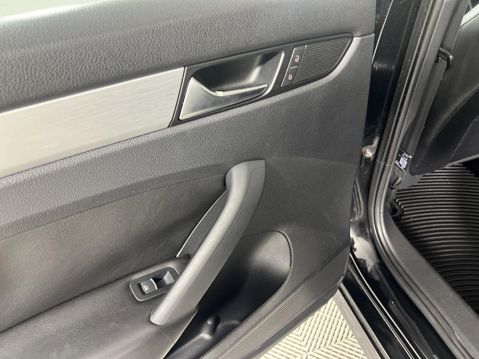 2013 Volkswagen Passat Vehicle Photo in Georgetown, TX 78626