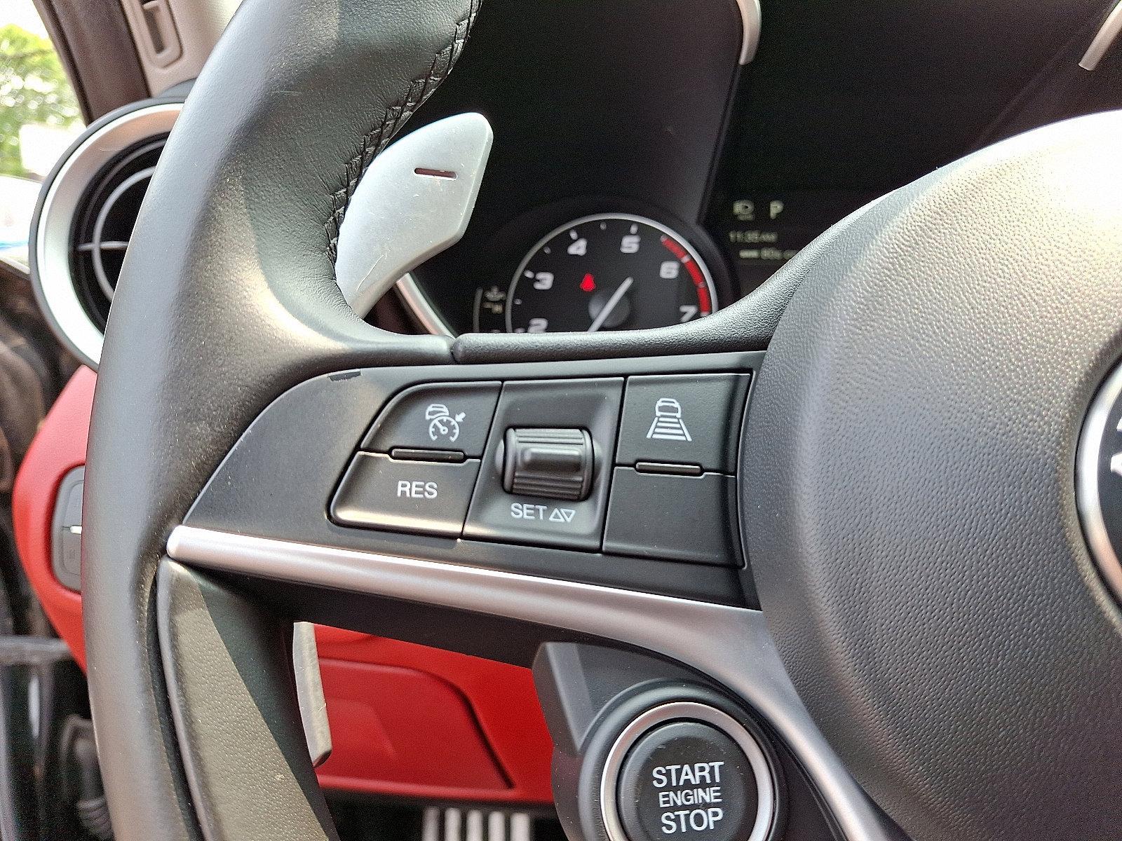 2018 Alfa Romeo Giulia Vehicle Photo in Willow Grove, PA 19090