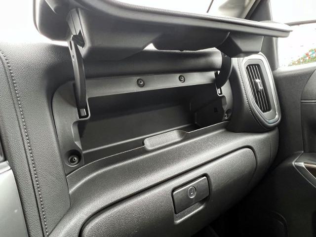 2021 Chevrolet Silverado 1500 Vehicle Photo in Roslyn, NY 11576