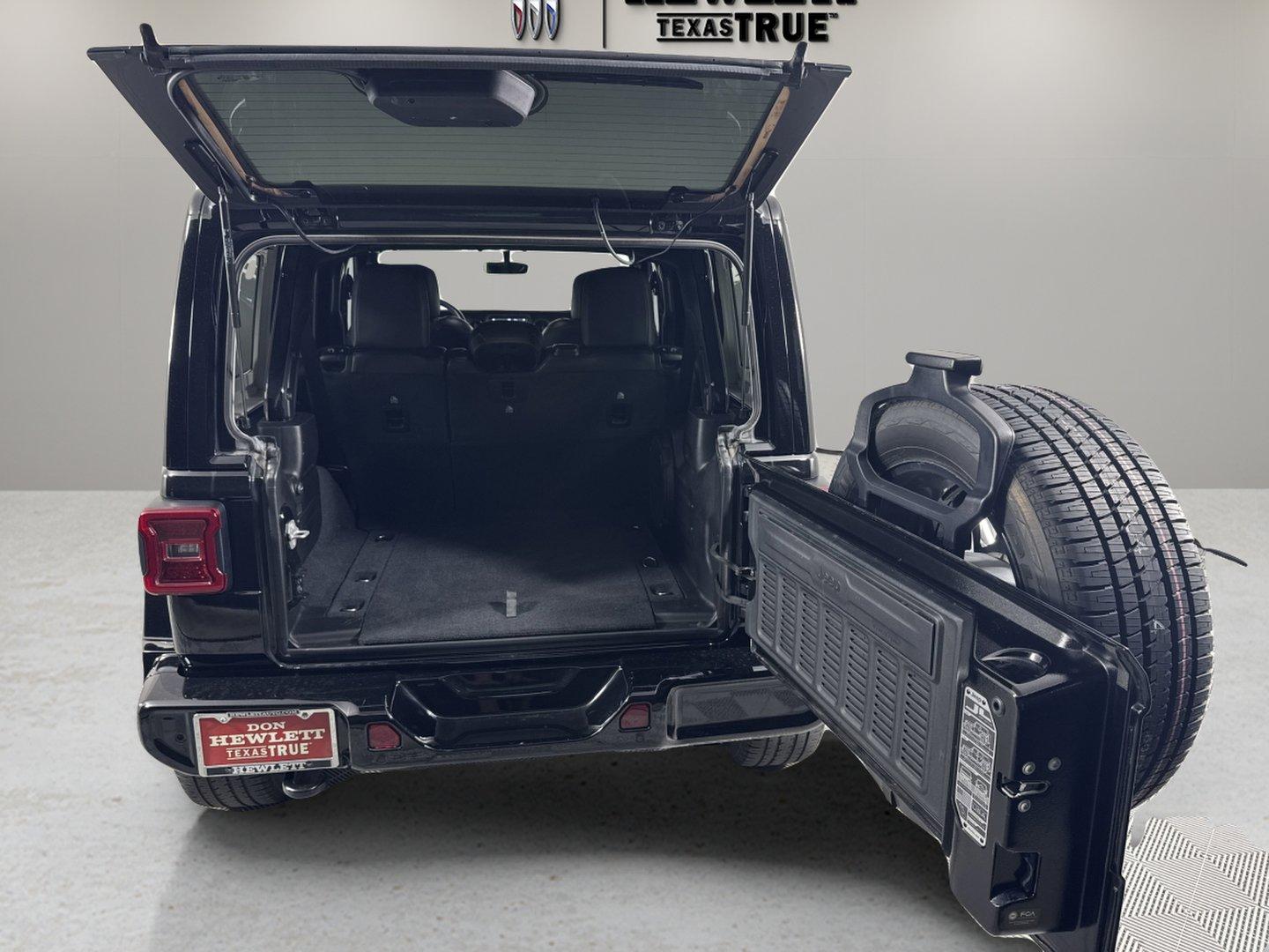 2021 Jeep Wrangler Vehicle Photo in GEORGETOWN, TX 78626-7508