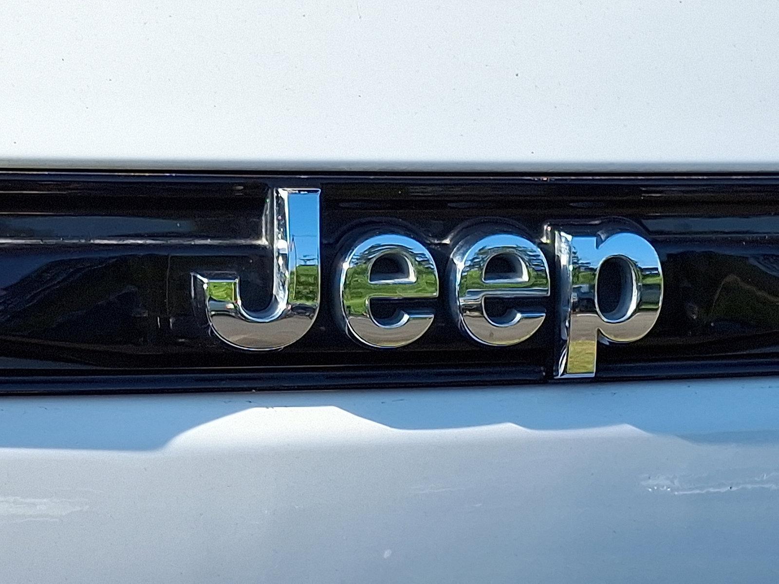 2023 Jeep Grand Cherokee Vehicle Photo in Easton, PA 18045