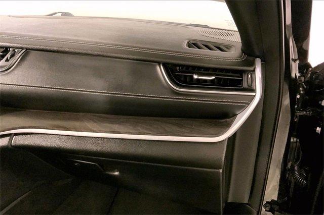 2024 Jeep Grand Cherokee L Vehicle Photo in INDEPENDENCE, MO 64055-1314