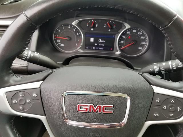 2022 GMC Acadia Vehicle Photo in ELYRIA, OH 44035-6349