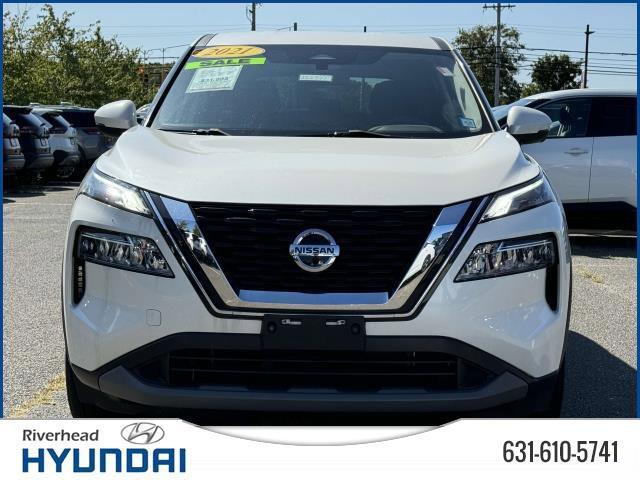 Used 2021 Nissan Rogue SV with VIN JN8AT3BB6MW225557 for sale in Riverhead, NY