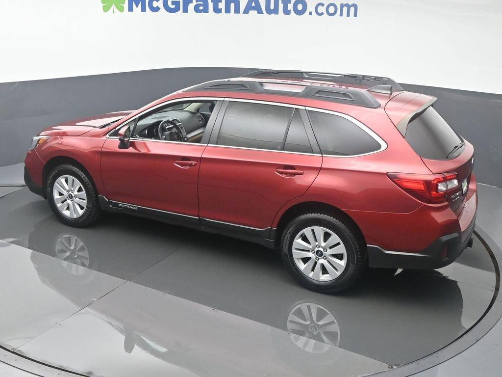 2019 Subaru Outback Vehicle Photo in Marion, IA 52302