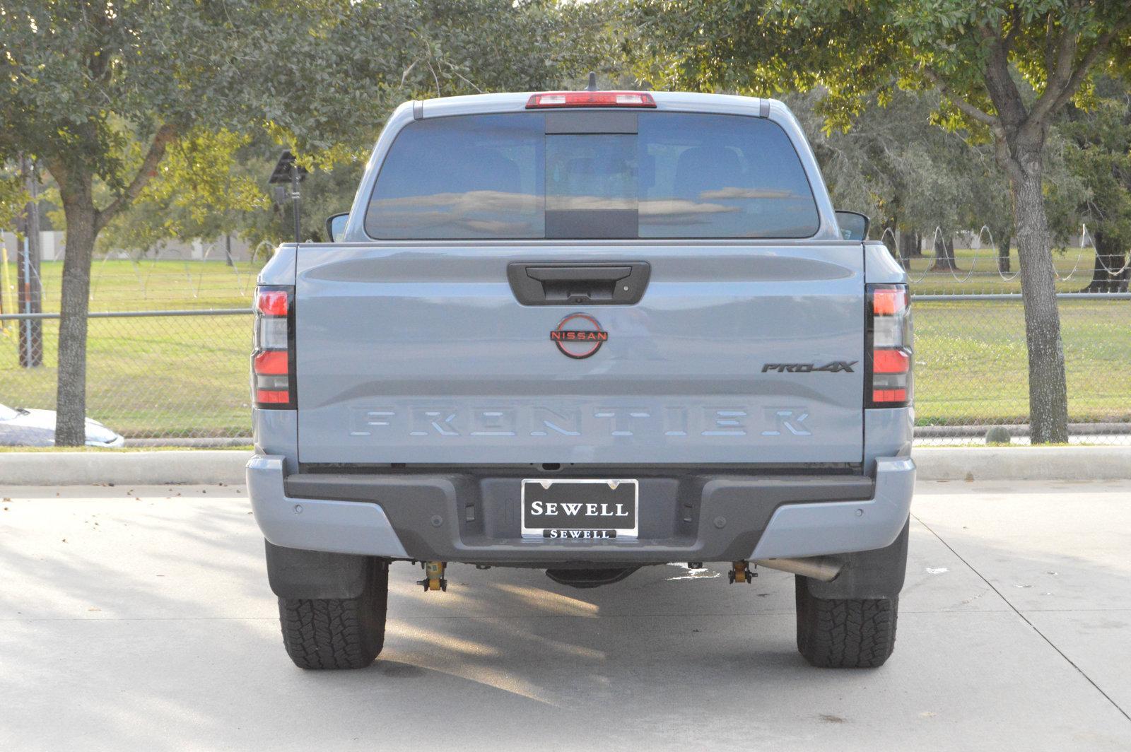 2024 Nissan Frontier Vehicle Photo in Houston, TX 77090