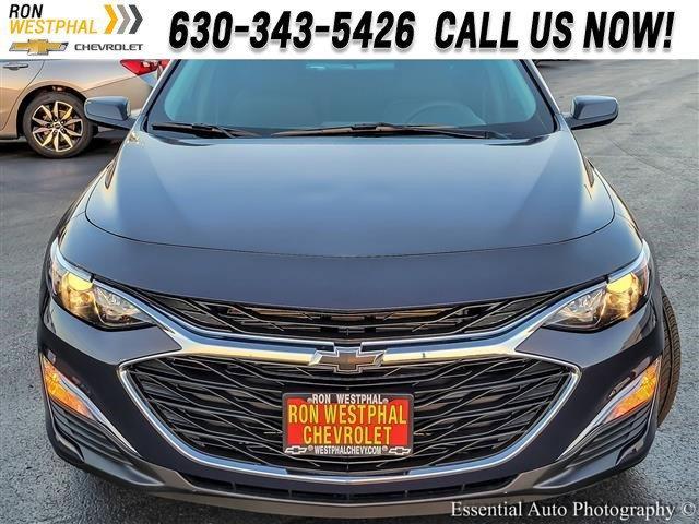 2025 Chevrolet Malibu Vehicle Photo in AURORA, IL 60503-9326