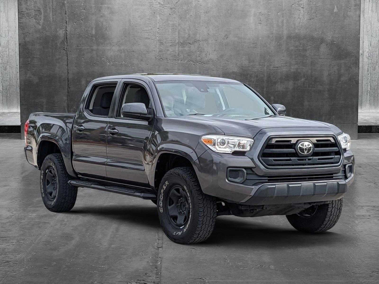 2019 Toyota Tacoma 2WD Vehicle Photo in Davie, FL 33331