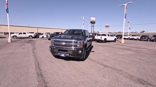 2017 Chevrolet Silverado 2500HD Vehicle Photo in NEDERLAND, TX 77627-8017