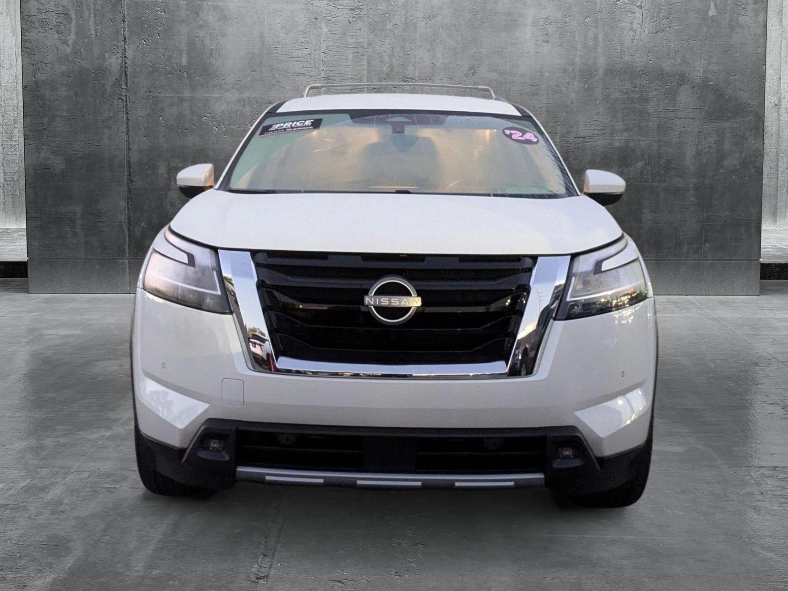 2024 Nissan Pathfinder Vehicle Photo in MIAMI, FL 33134-2699