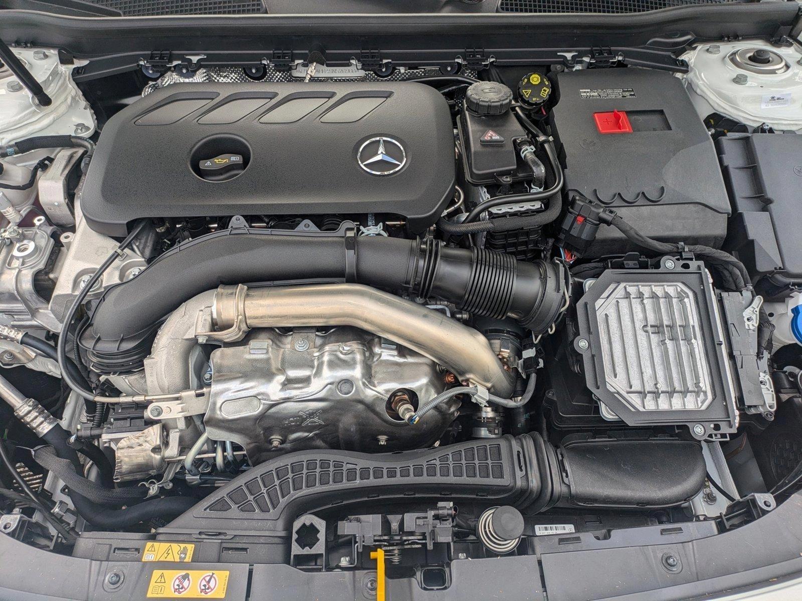 2025 Mercedes-Benz CLA Vehicle Photo in Sarasota, FL 34231