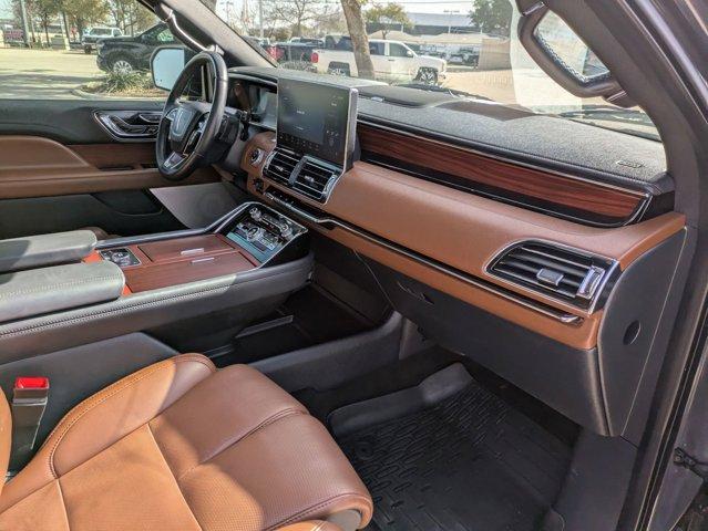 2022 Lincoln Navigator Vehicle Photo in SELMA, TX 78154-1459