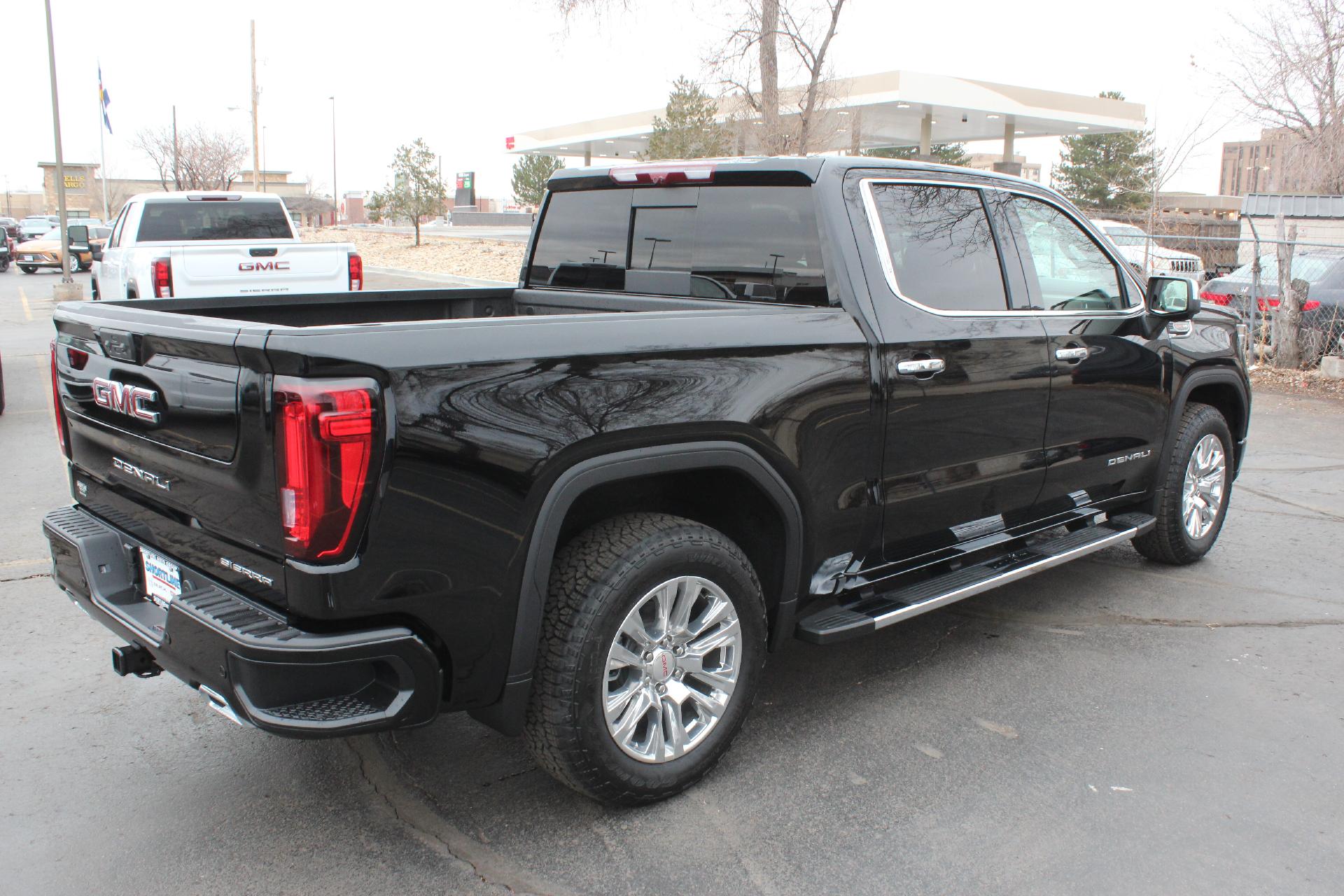 2025 GMC Sierra 1500 Vehicle Photo in AURORA, CO 80012-4011