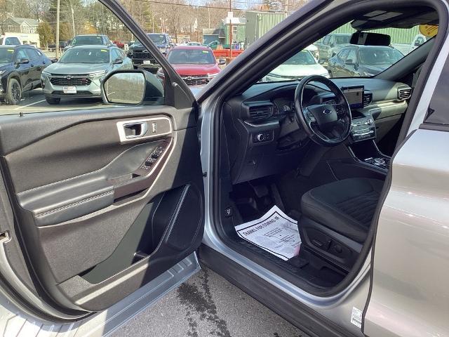 2020 Ford Explorer Vehicle Photo in Gardner, MA 01440