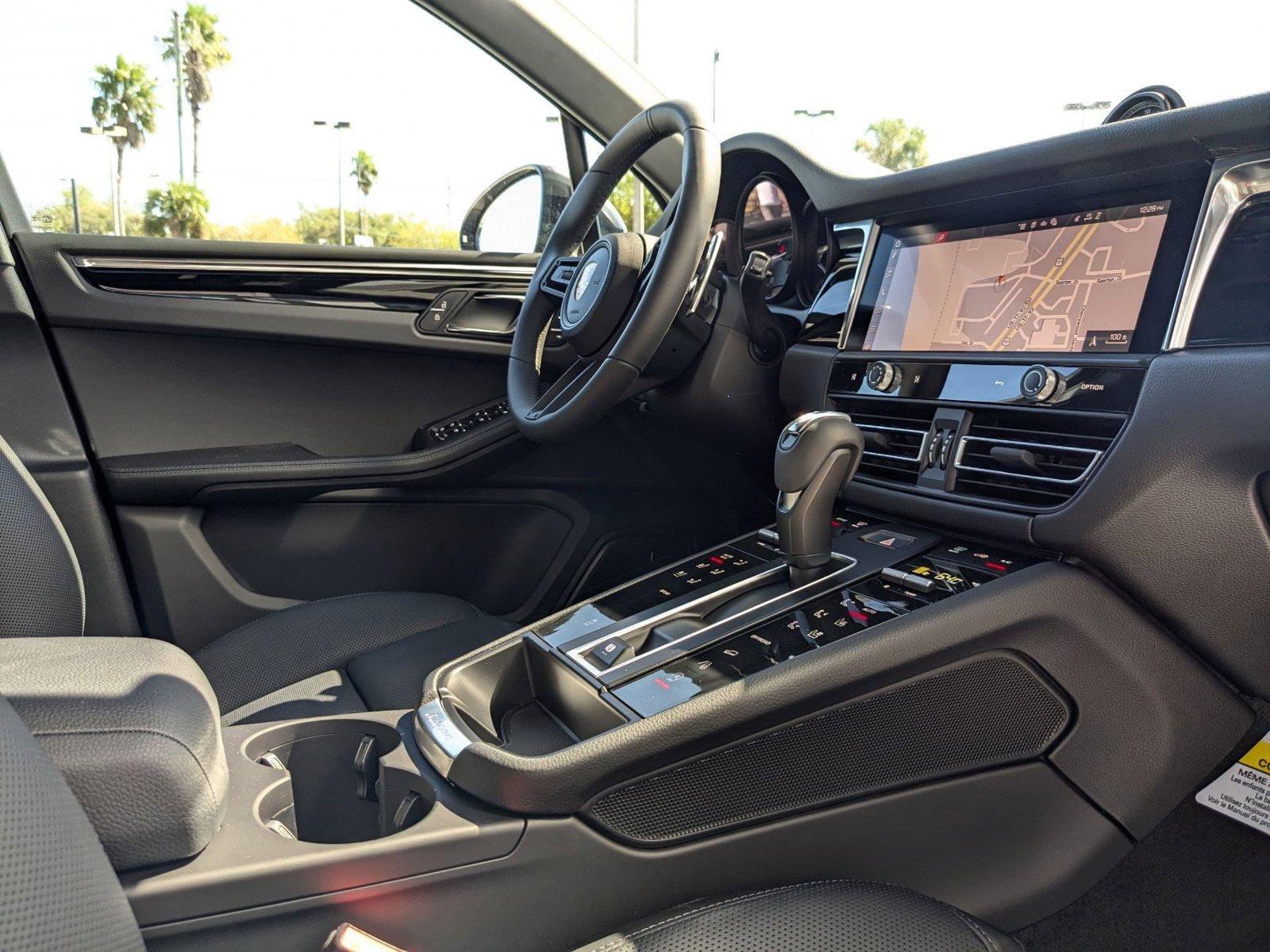 2025 Porsche Macan Vehicle Photo in Maitland, FL 32751