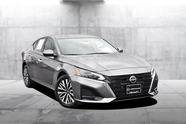 2023 Nissan Altima Vehicle Photo in Ballwin, MO 63011
