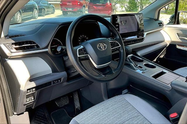 2021 Toyota Sienna Vehicle Photo in Tulsa, OK 74145